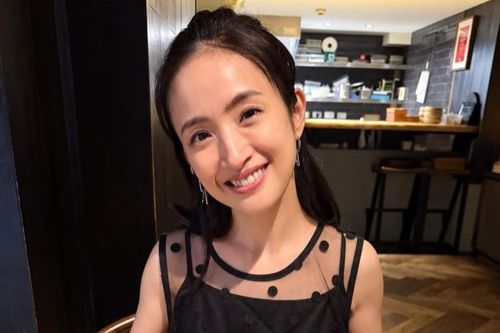 Mỹ nhân Lâm Y Thần ở tuổi 44