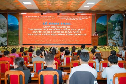 Sơn La nâng chất lượng đội ngũ hướng dẫn viên, gia tăng sức hút điểm đến