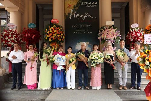 Khai mạc triển lãm 'Nguyên - Lãng du cùng Sơn'