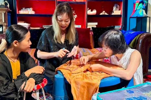 Phát huy giá trị di sản qua thời trang