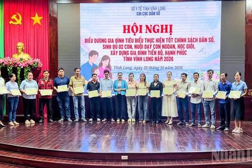Vĩnh Long xây dựng gia đình hạnh phúc từ chính sách dân số bền vững