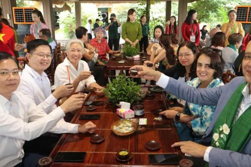Hào hứng trải nghiệm văn hóa trà tại Festival Trà Quốc tế - Thái Nguyên năm 2026