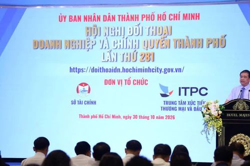 Doanh nghiệp TP HCM nêu nhiều vướng mắc trong thủ tục đầu tư, kinh doanh