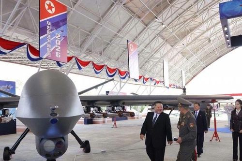 Triều Tiên trình làng UAV cánh bay mới tại triển lãm công nghệ hàng không