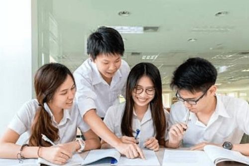 Quỹ Học bổng Quốc gia: Nhà tài trợ có được chọn người nhận?