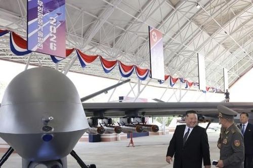 Ông Kim Jong Un chỉ đạo Triều Tiên thúc đẩy tích hợp AI vào vũ khí