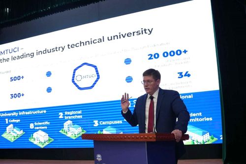Hiệu trưởng trường Đại học Nga sang Việt Nam giới thiệu mạng lượng tử dài hơn 17km
