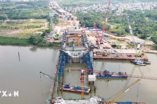 Cầu Trần Hưng Đạo dồn lực hoàn thành trước Hội nghị APEC 2027