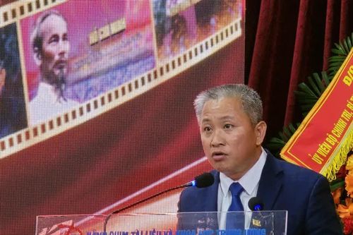 Thách thức và nhiệm vụ của người làm phim tài liệu trong giai đoạn mới