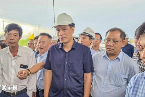 Vướng mặt bằng cản trở tiến độ hai cầu trọng điểm ở Cần Thơ