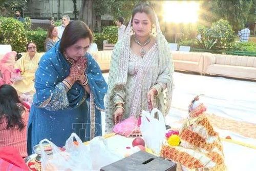 Karwa Chauth – Lễ hội tôn vinh tình yêu gia đình ở Ấn Độ