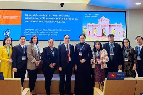 Đoàn đại biểu cấp cao Ủy ban Trung ương MTTQ Việt Nam thăm và làm việc tại Vương quốc Tây Ban Nha