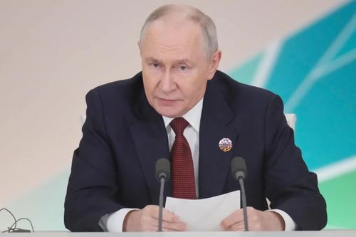 Tổng thống Putin tuyên bố Nga sẵn sàng đáp trả nếu căng thẳng với châu Âu leo thang
