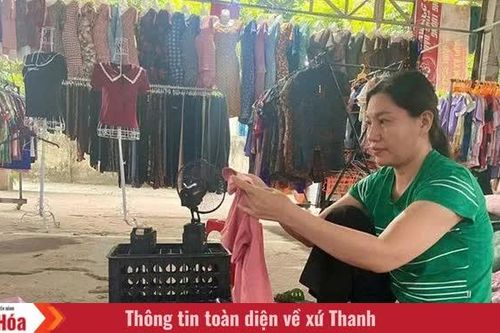 Chợ truyền thống - từ nỗi lo “lỗi thời” đến “điểm hẹn” văn hóa