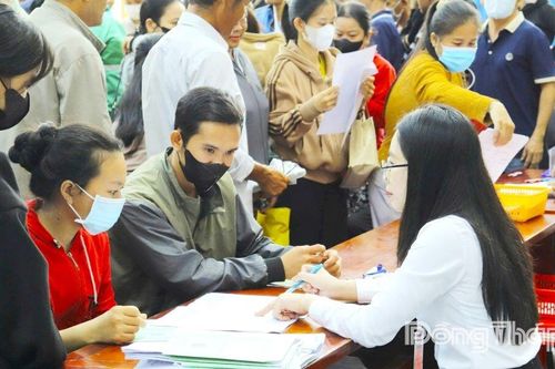 Đồng Tháp: Tăng cường kết nối việc làm, đáp ứng nhu cầu tuyển dụng cuối năm