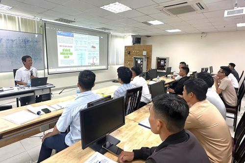 Công ty Cổ phần Điện lực Khánh Hòa huấn luyện an toàn cho lực lượng công nhân mới