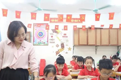Nâng cao hiệu quả quản trị trường học sau sắp xếp ở Thanh Miếu