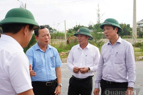 Kiểm tra, tháo gỡ vướng mắc dự án Hạ tầng kỹ thuật phục vụ giải phóng mặt bằng mở rộng cảng Cửa Việt