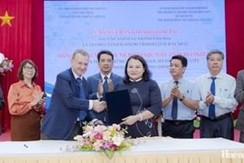 Thành phố Huế ký kết Bản ghi nhớ hợp tác với Tổ chức Fundación Metrópoli (Tây Ban Nha)