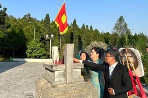Sẽ tái hiện lễ đăng quang của Hoàng đế Quang Trung tại núi Bân