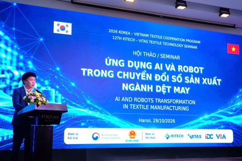 Ứng dụng AI và Robot: Hướng đi mới cho ngành dệt may Việt Nam