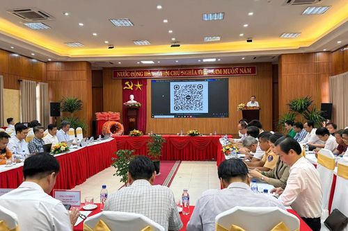Bộ Xây dựng phổ biến pháp luật ATGT đường thủy cho doanh nghiệp phía Nam