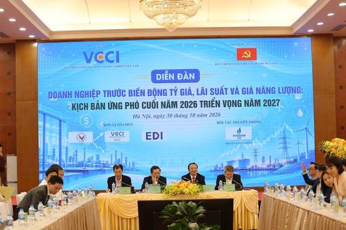 Doanh nghiệp trước sức ép tỷ giá, lãi suất và giá năng lượng