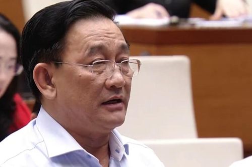 Đại biểu Quốc hội cảnh báo sức ép chi phí đè nặng người dân, doanh nghiệp