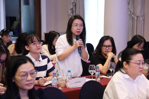 TP. Hồ Chí Minh gỡ vướng thủ tục đầu tư, tạo thuận lợi cho doanh nghiệp
