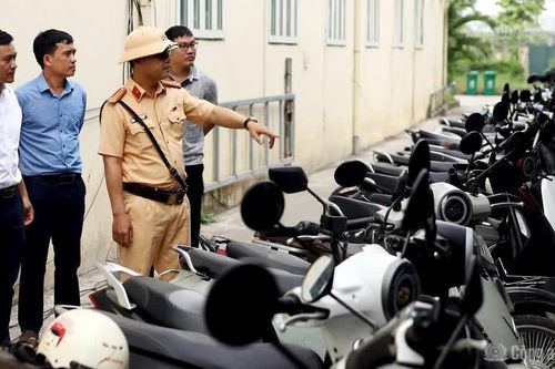 Hà Nội kiểm soát vi phạm của học sinh từ các điểm trông giữ xe