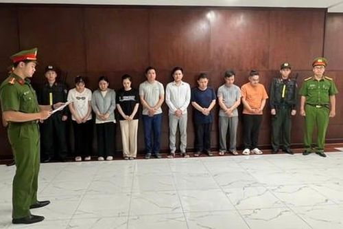 Công an TPHCM: Bắt giám đốc công ty Bảo Phúc cùng đồng phạm dàn cảnh lừa đảo mua bán bất động sản