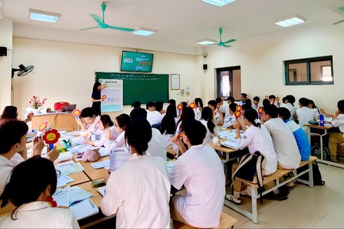 Học văn bằng công thức: Phương pháp giúp hàng nghìn học sinh chinh phục môn văn