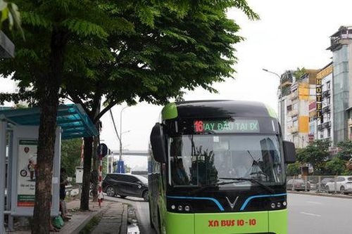 Từ ngày 1-11, điều chỉnh lộ trình hai tuyến buýt 104 và 16