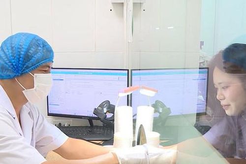 Hà Nội hỗ trợ 1 triệu đồng cho cặp đôi khám sức khỏe trước kết hôn