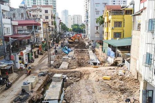 Công trường cải tạo, mở rộng ngõ 381 Nguyễn Khang, Cầu Giấy