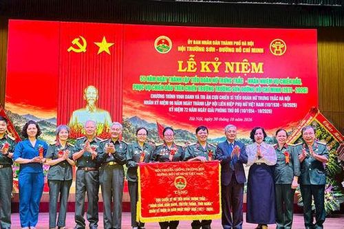 Xúc động Lễ kỷ niệm 55 năm Ngày thành lập Tiểu đoàn nữ Trưng Trắc