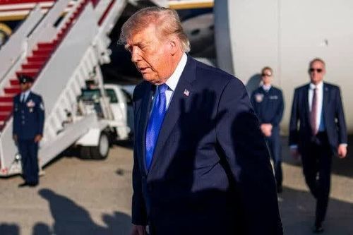 Ông Trump khôi phục 2 cuộc vận động bầu cử tại Kansas và Iowa