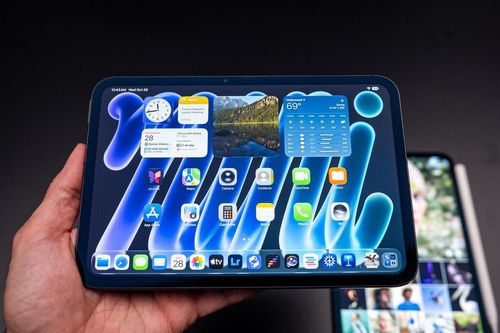 Sếp Apple nói về thứ gây tranh cãi nhất trên iPad mini OLED