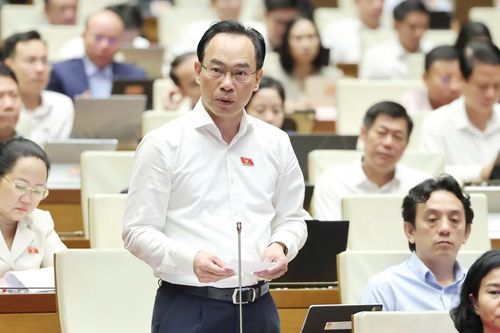 Từ năm học 2028-2029 sẽ cung cấp miễn phí sách giáo khoa cho học sinh