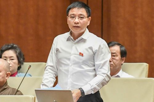Phó Thủ tướng Nguyễn Văn Thắng làm rõ 3 vấn đề lớn trước Quốc hội