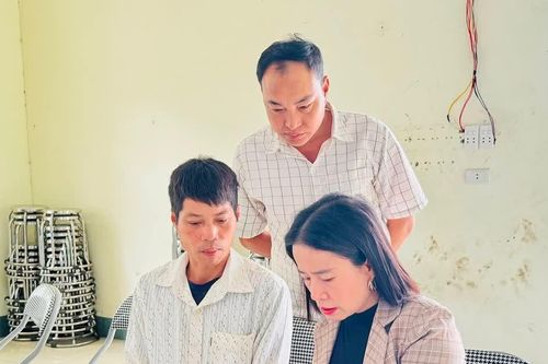 Thanh Hóa: Bình dân học vụ số ở bản, làng