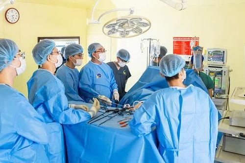 Hệ thống bệnh viện tư nhân thực hiện ghép thận thành công
