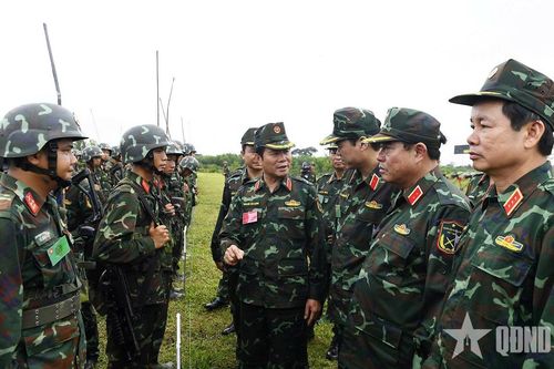 Thực binh sát thực tiễn chiến tranh hiện đại