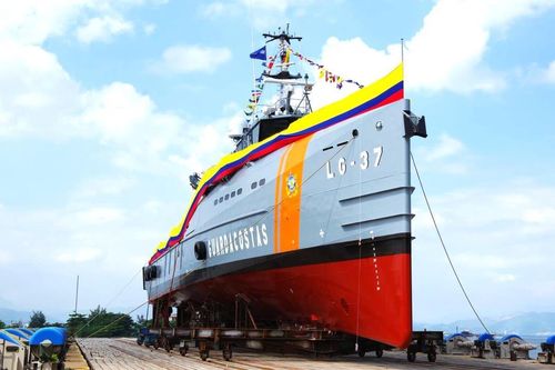 Đóng mới tàu cung ứng thuyền viên nhanh cho Hải quân Ecuador