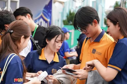 Trang bị kỹ năng nhận diện lừa đảo, ứng xử văn minh trên không gian mạng cho sinh viên
