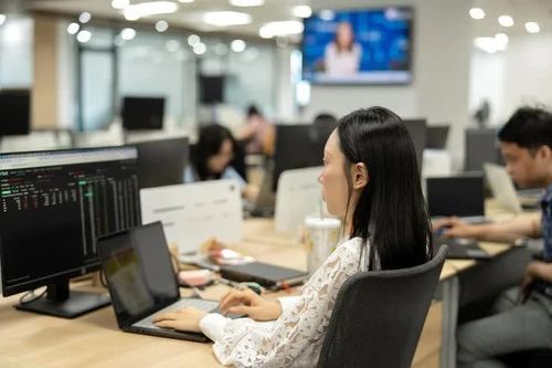 [SPOTLIGHT] Việt Nam cần mở rộng thị trường vốn để giảm áp lực ngân hàng