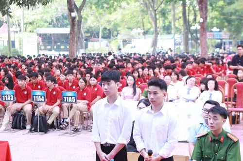'Gieo mầm' thượng tôn pháp luật cho học sinh
