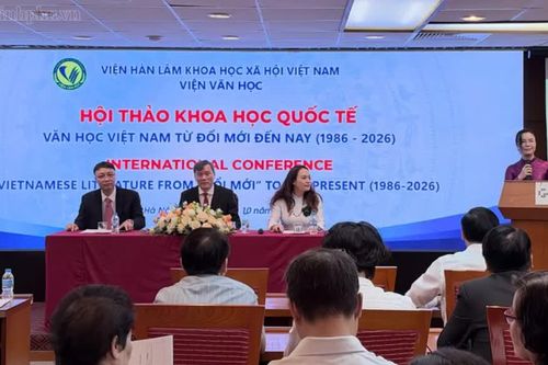 Văn học Việt Nam trước yêu cầu đổi mới trong kỷ nguyên số và AI