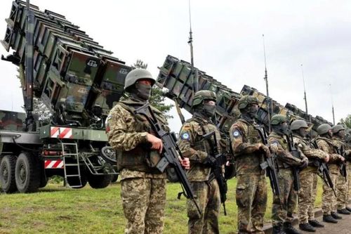 Mỹ bán 500 tên lửa Patriot cho Ukraine: Công nghệ hit-to-kill giúp 'lật kèo' trước tên lửa Nga?