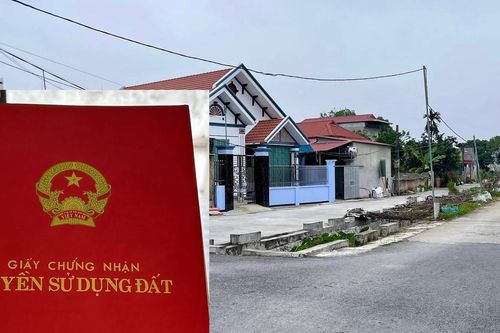 Đất được cấp sổ đỏ 194m2 từ năm 2000, nay sổ bị thu hồi: Bộ trả lời việc cấp lại